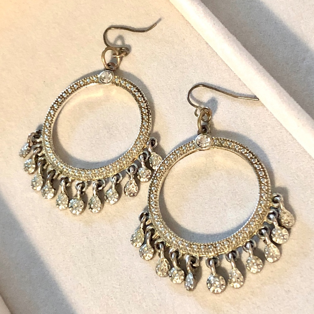 3/$32 VTG 70s Gold Lg Boho Dangle Nailhead Textured Metal Hoop Pierced Earrings